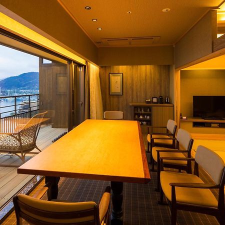 Hotel New Awaji Sumoto Екстер'єр фото
