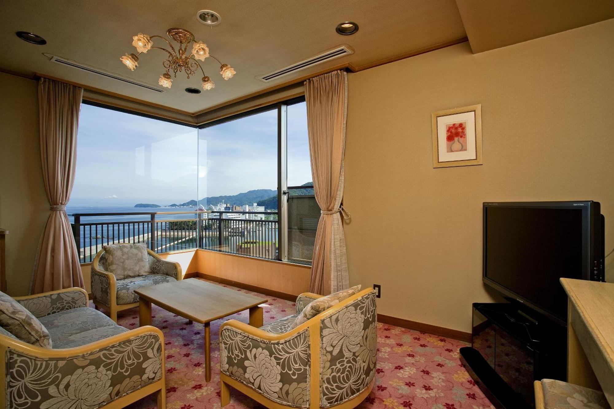 Hotel New Awaji Sumoto Екстер'єр фото