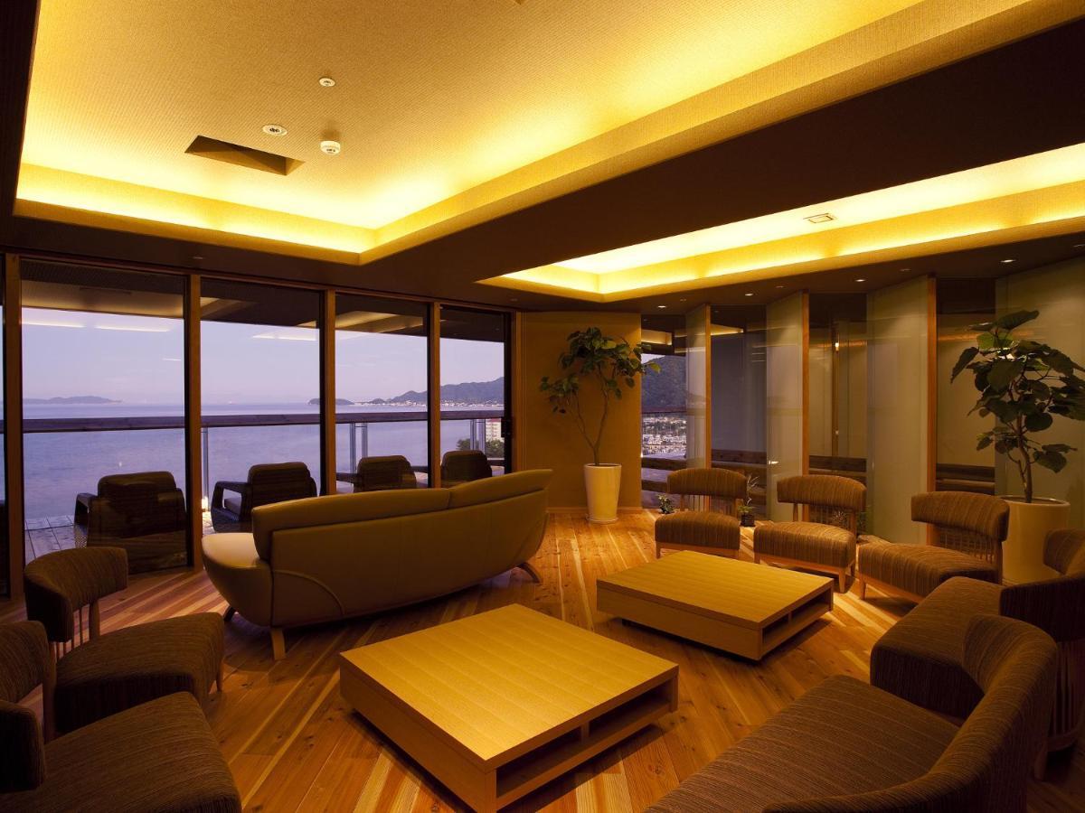 Hotel New Awaji Sumoto Екстер'єр фото