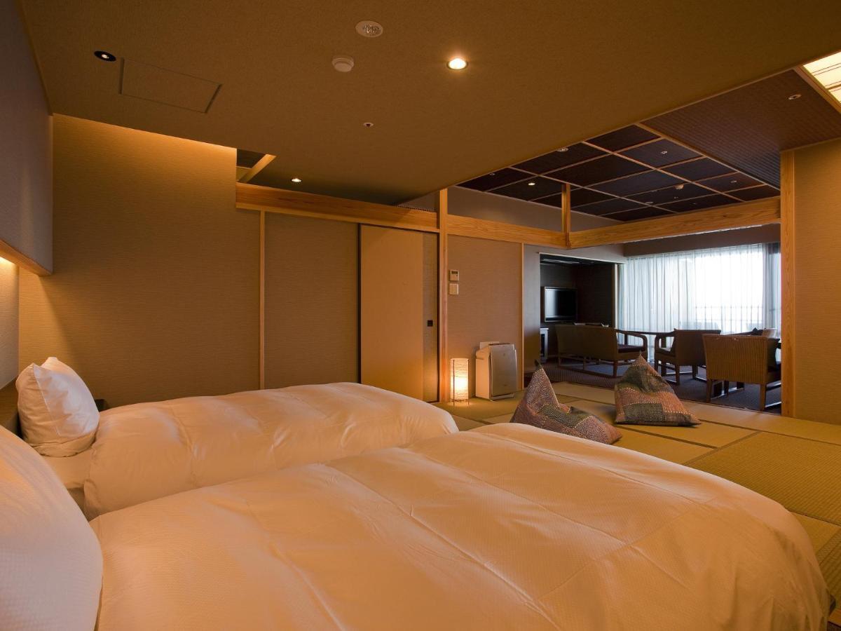 Hotel New Awaji Sumoto Екстер'єр фото